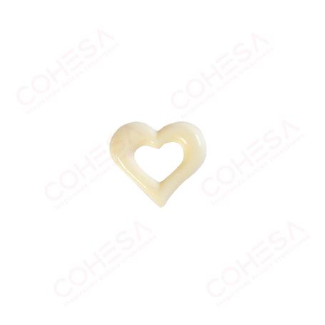 CHOCOLATE CORAZÓN BLANCO 30X34MM ENVASE 135 UNIDADES
